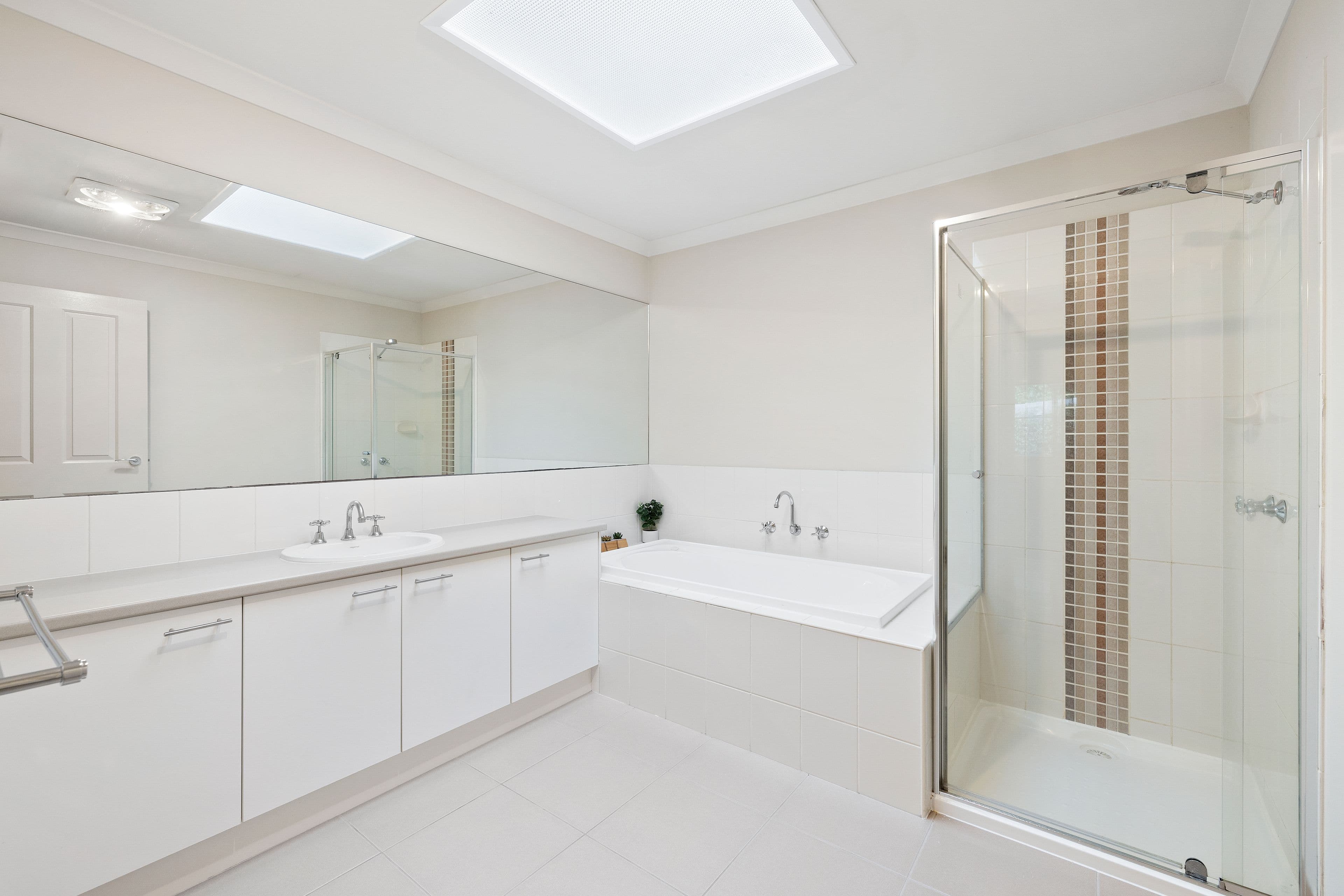 4 Warnes Road, Mitcham VIC 3132, Mitcham - Thumbnail 8