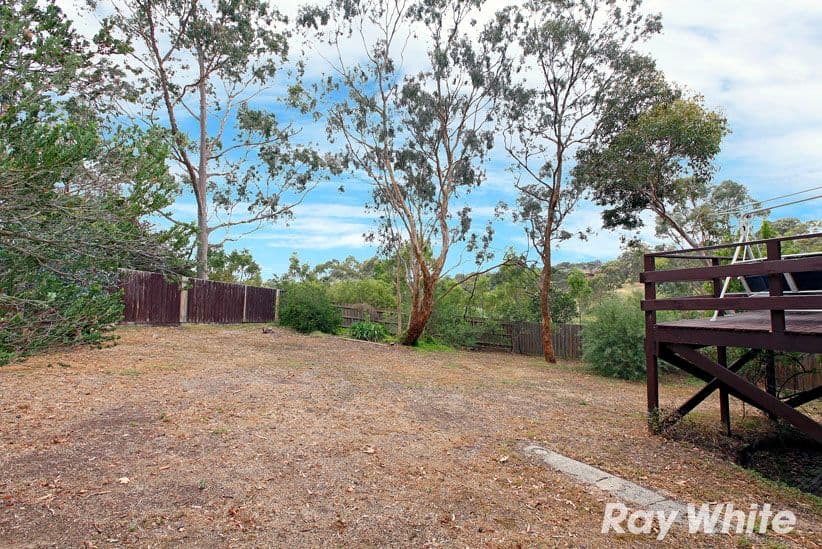 6 Paraweena Court, Greensborough VIC 3088, Greensborough - Thumbnail 7