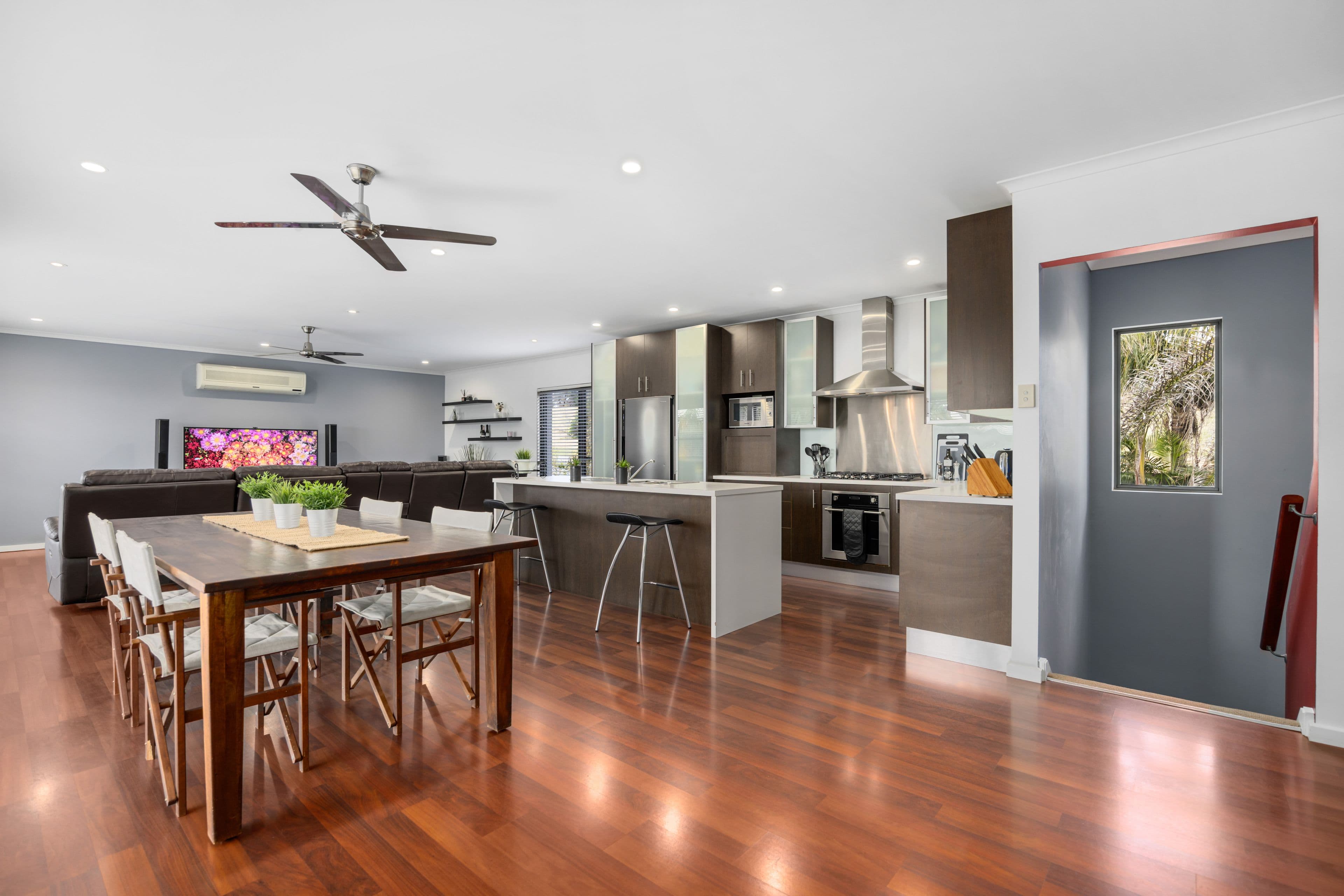8 Riverglen Drive, White Sands SA 5253, White Sands - Thumbnail 5