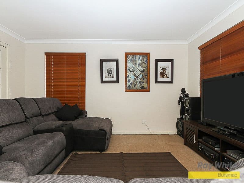 24 Bluejay Gardens, Ballajura WA 6066, Ballajura - Thumbnail 3