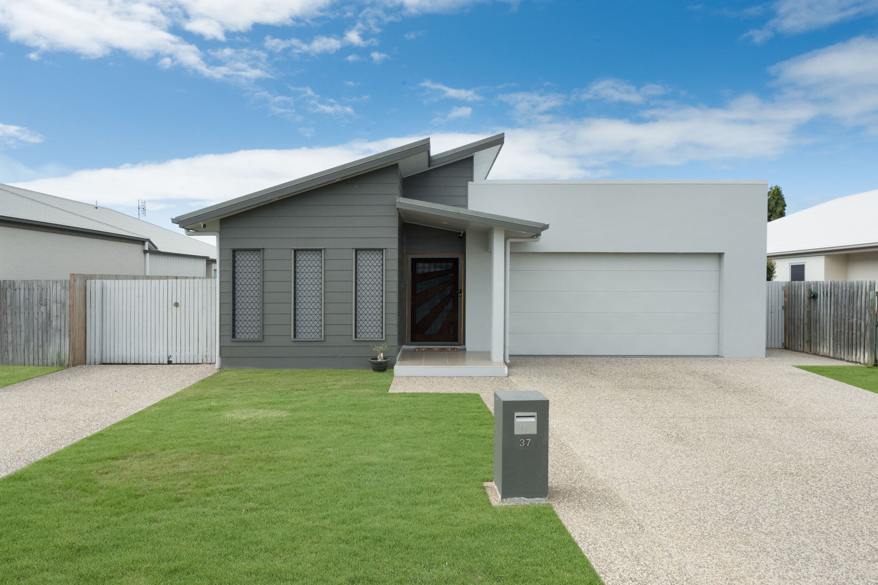 37 Solana Circuit, Burdell QLD 4818, Burdell - Image 1