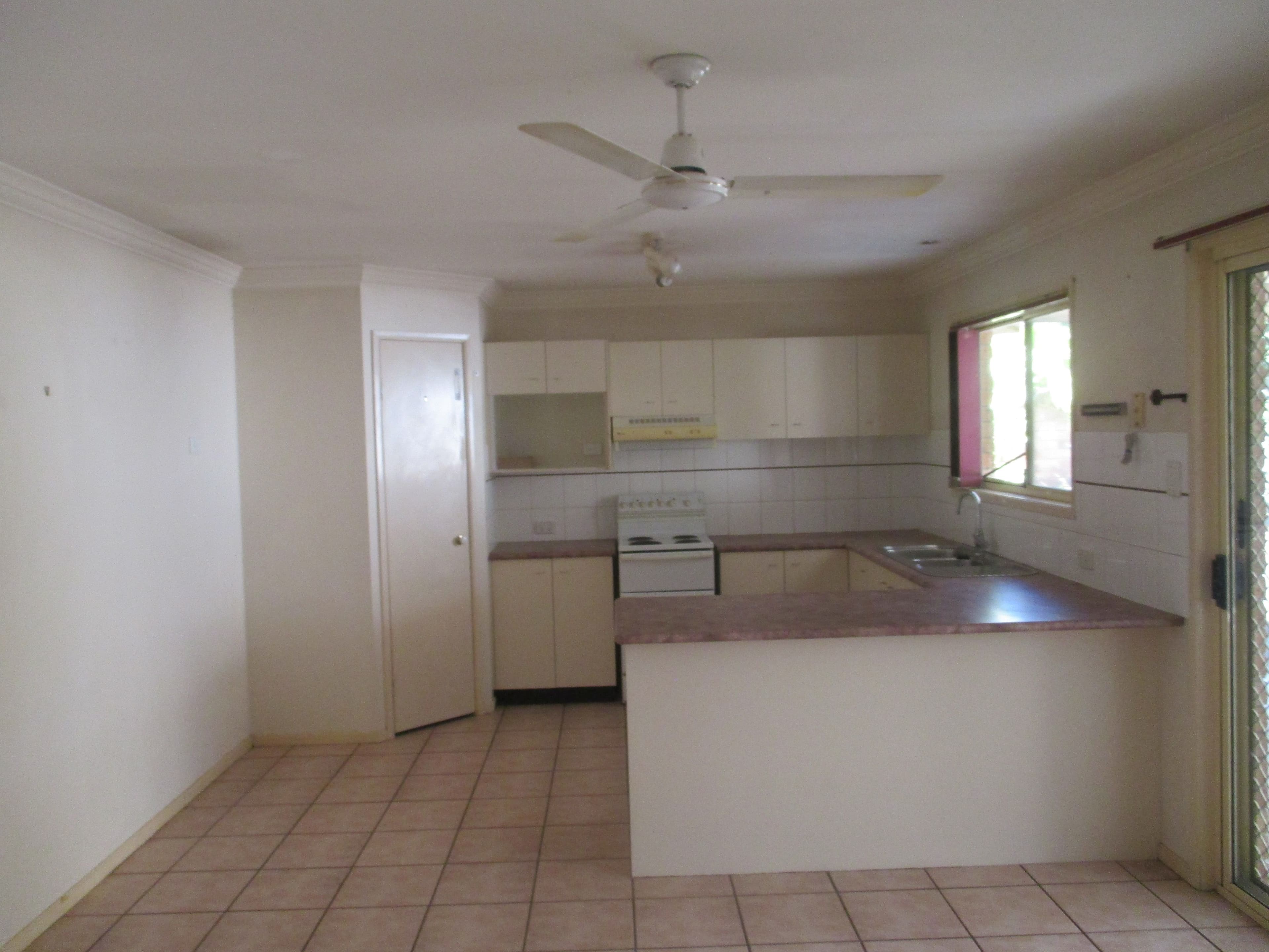 12 Ridgepointe Drive, Cornubia QLD 4130, Cornubia - Thumbnail 2