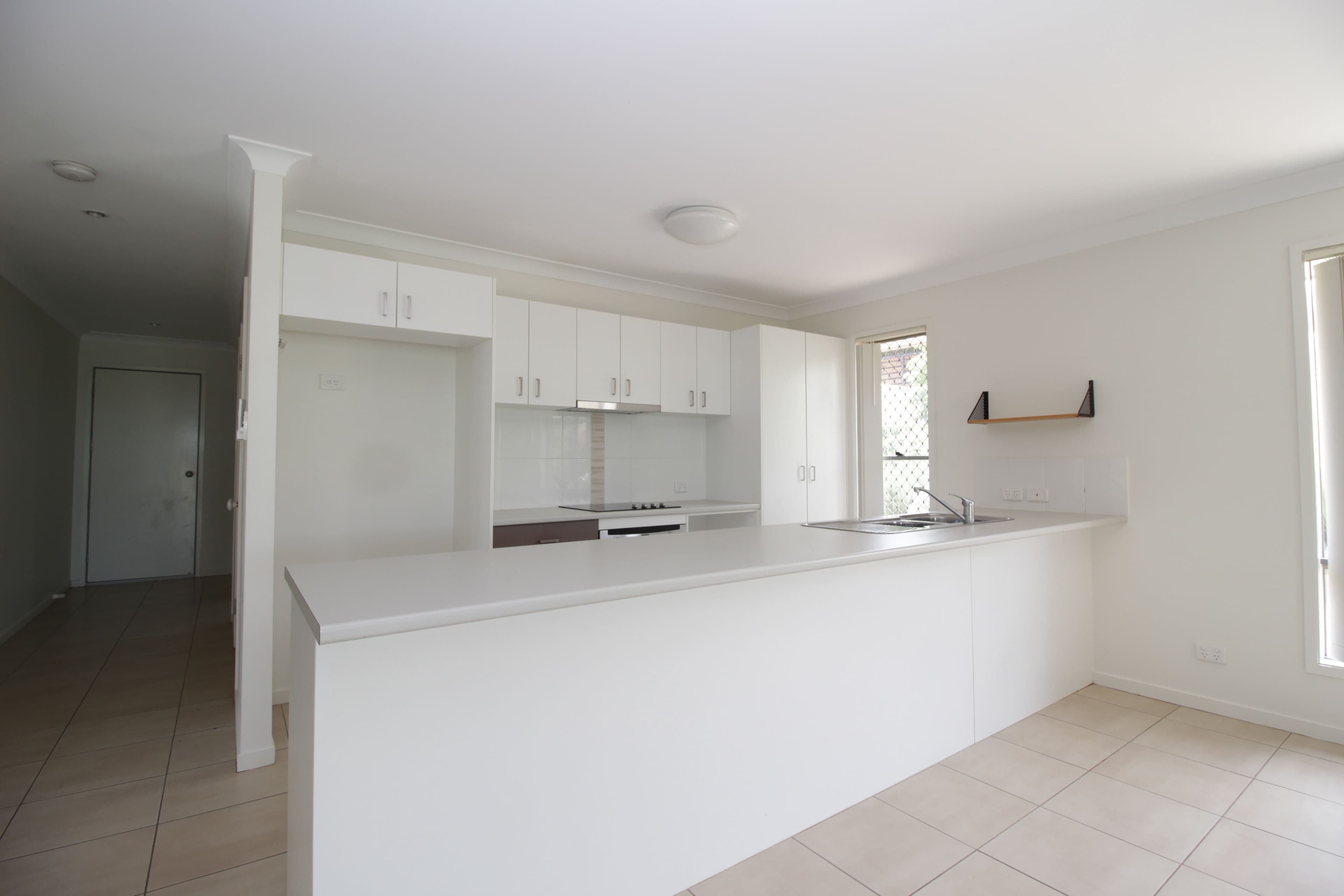 3 Windermere Street, Emerald QLD 4720, Emerald - Thumbnail 5