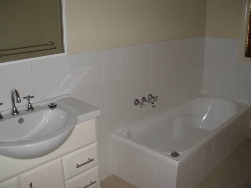 123 Mackay Street, ROCHESTER VIC 3561, Rochester - Thumbnail 3