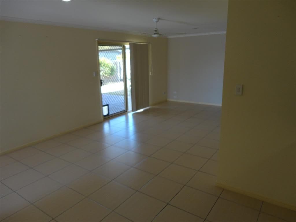 26 Endeavour Way, ELI WATERS QLD 4655, Eli Waters - Thumbnail 5