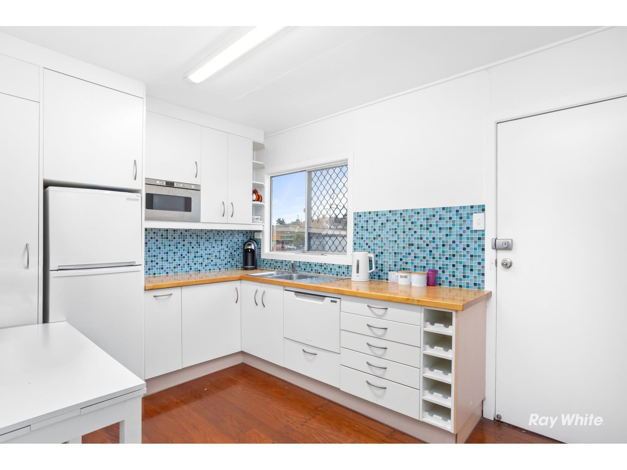 15 Mary Street, Yeppoon QLD 4703, Yeppoon - Thumbnail 3