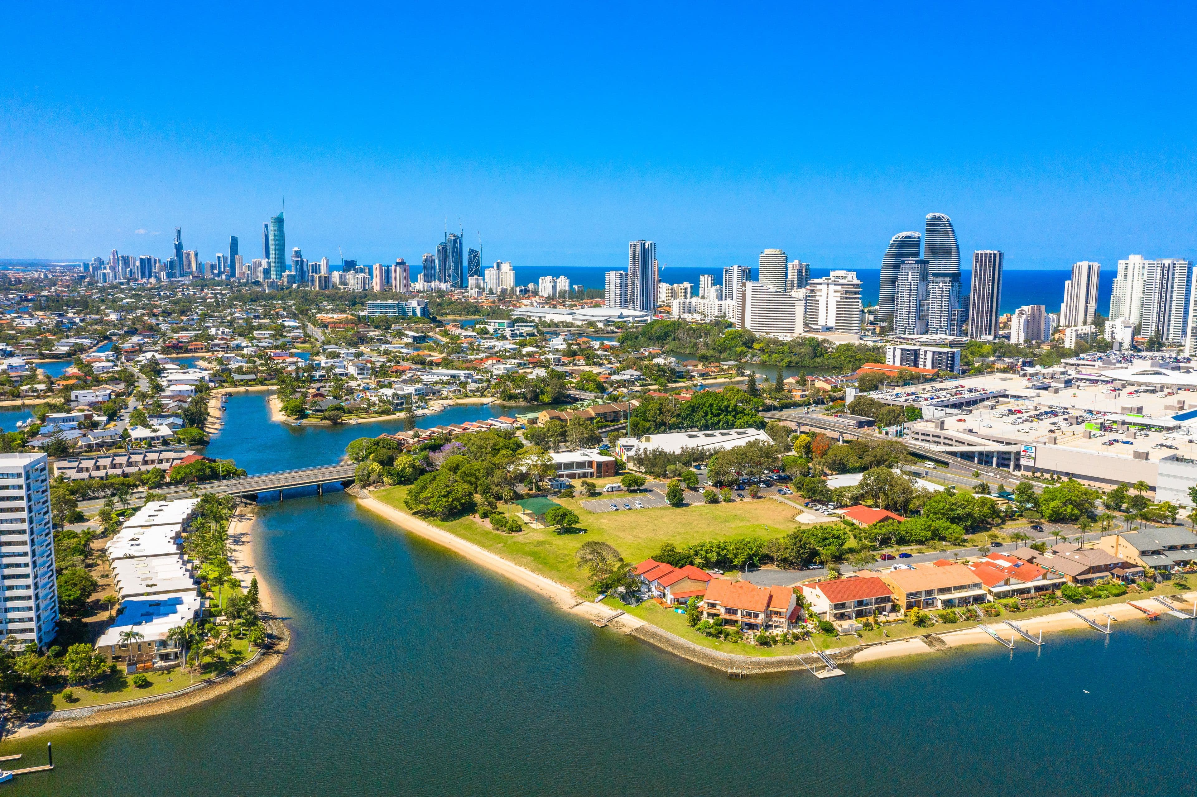 52 Hooker Boulevard, Mermaid Waters QLD 4218, Mermaid Waters - Thumbnail 7