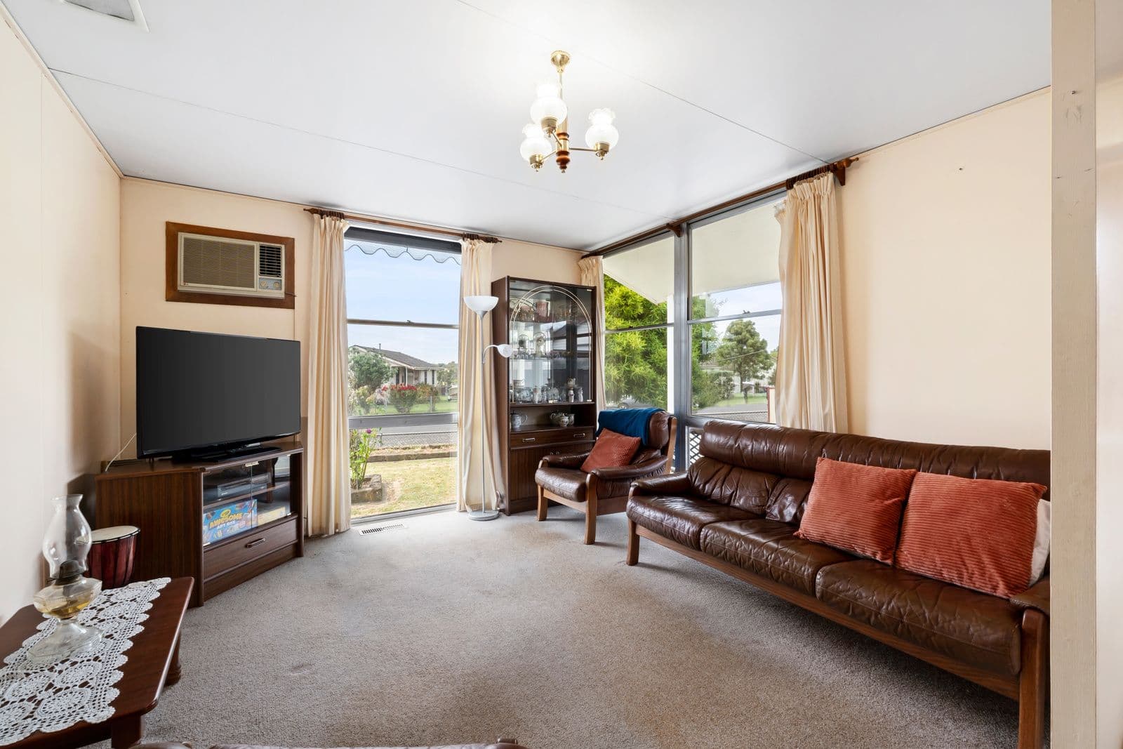 21 Tobruk Street, Cobden VIC 3266, Cobden - Thumbnail 3