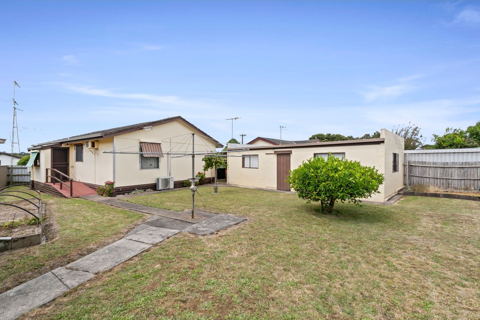 21 Tobruk Street, Cobden VIC 3266, Cobden - Thumbnail 7