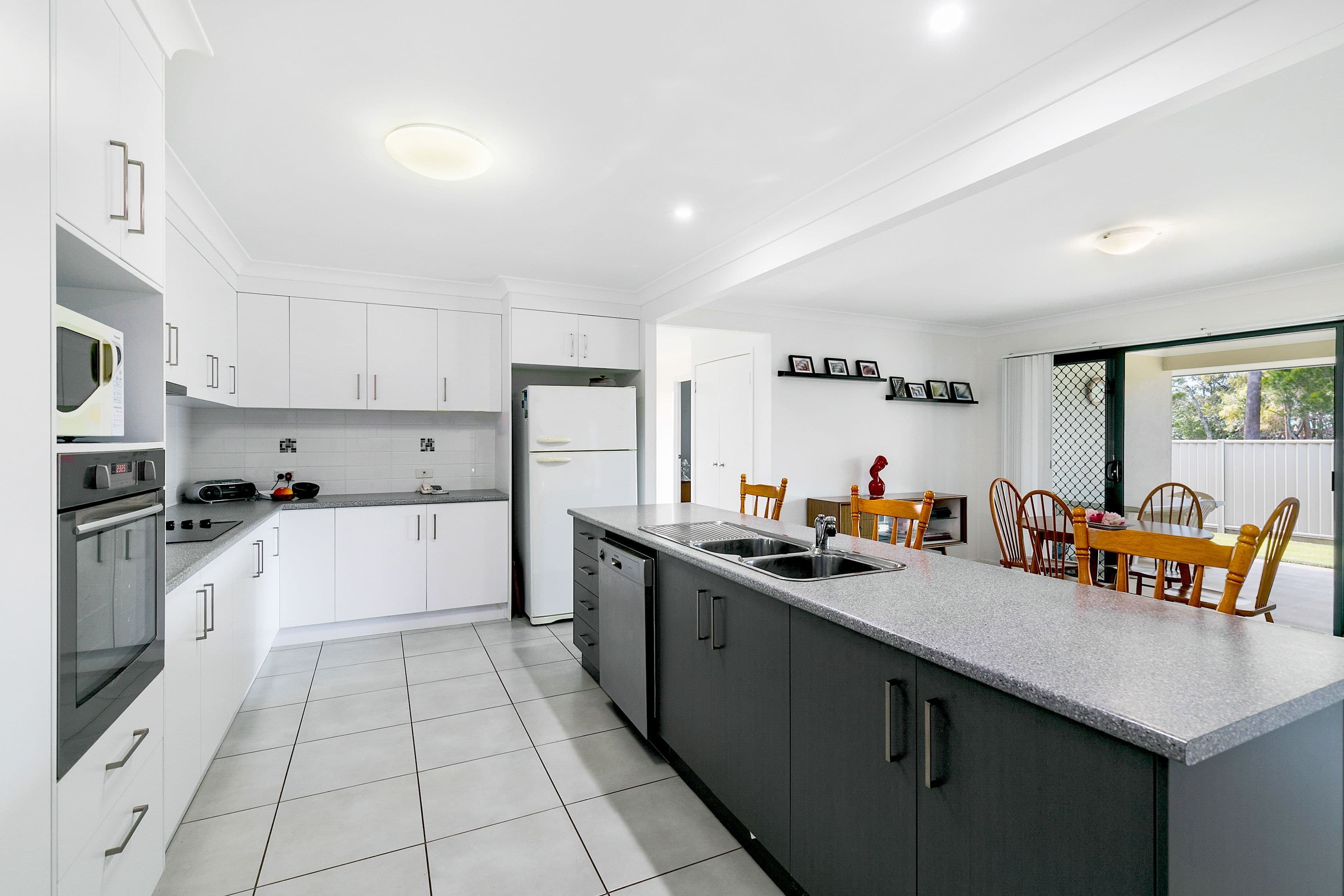 20 Pandanus Street, Birkdale QLD 4159, Birkdale - Thumbnail 3