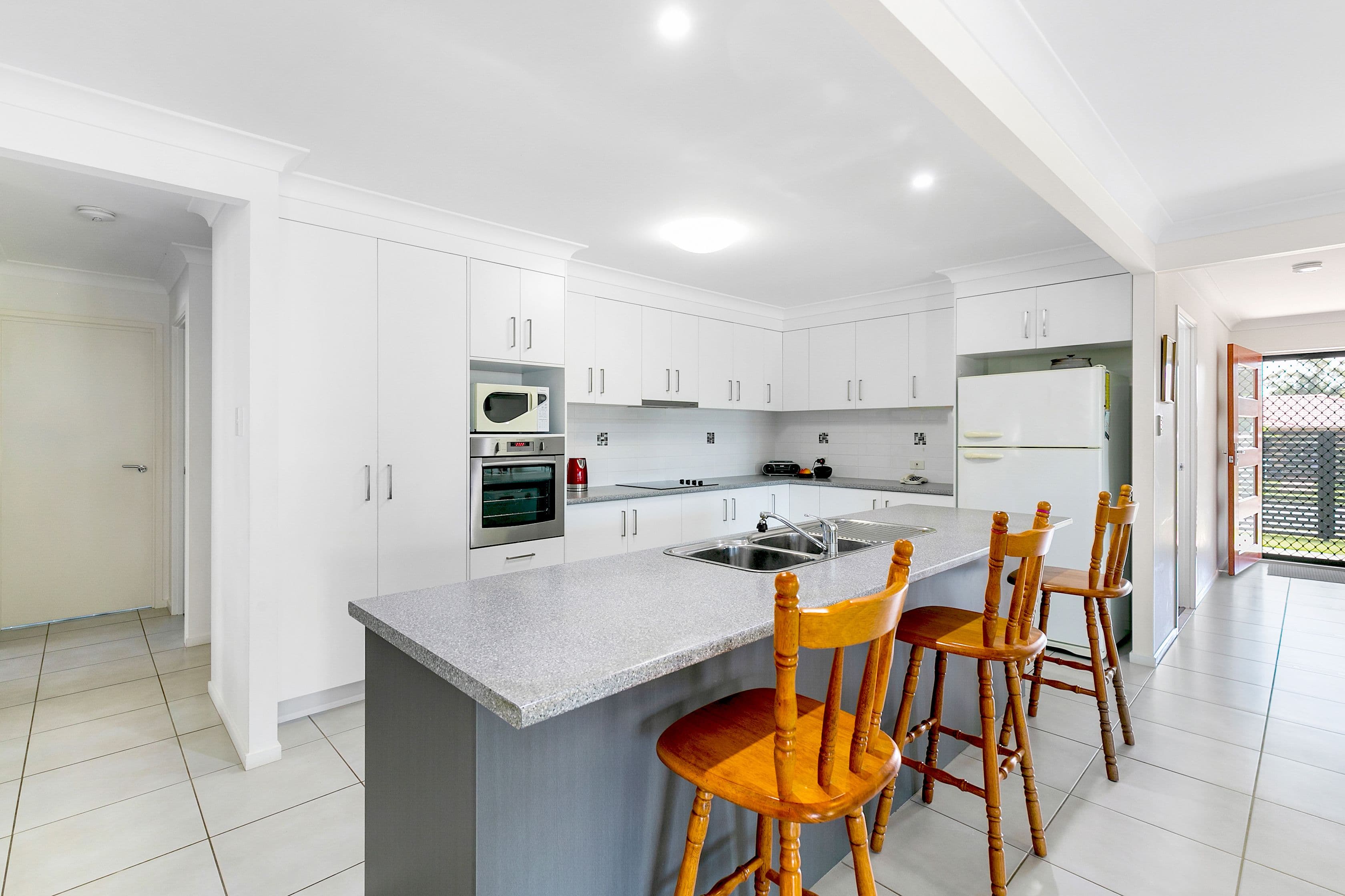 20 Pandanus Street, Birkdale QLD 4159, Birkdale - Thumbnail 4