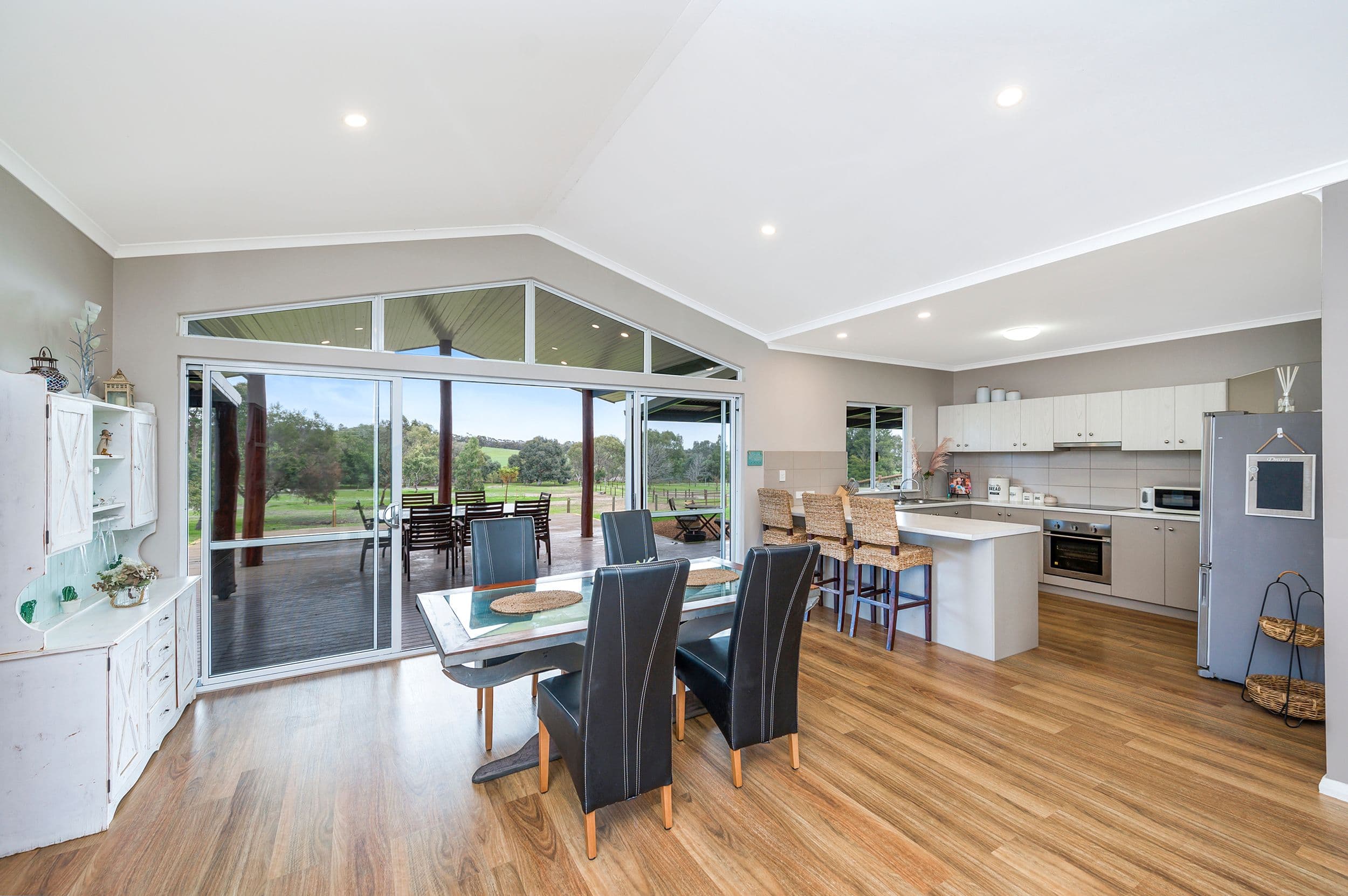 81 Patens Drive, Lower Chittering WA 6084, Lower Chittering - Thumbnail 5