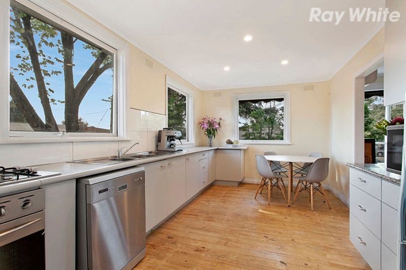 2 Ernest Street, Bayswater VIC 3153, Bayswater - Thumbnail 2