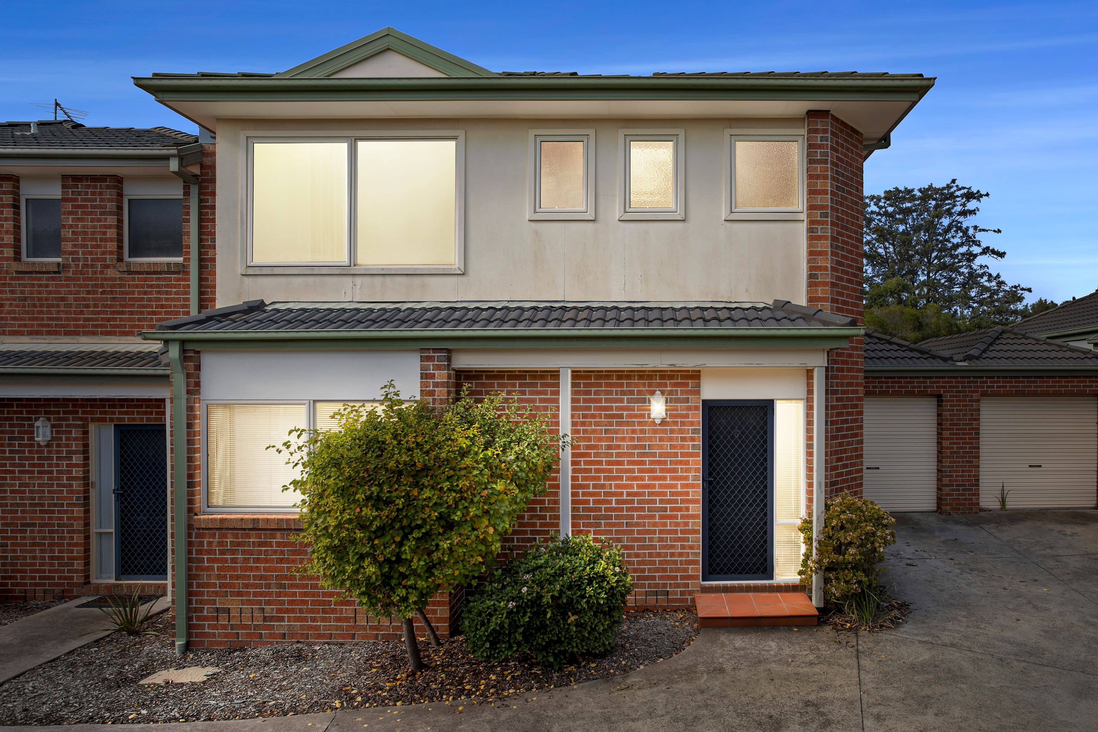 12 Surrey Crescent, Oakleigh East VIC 3166, Oakleigh East - Image 1