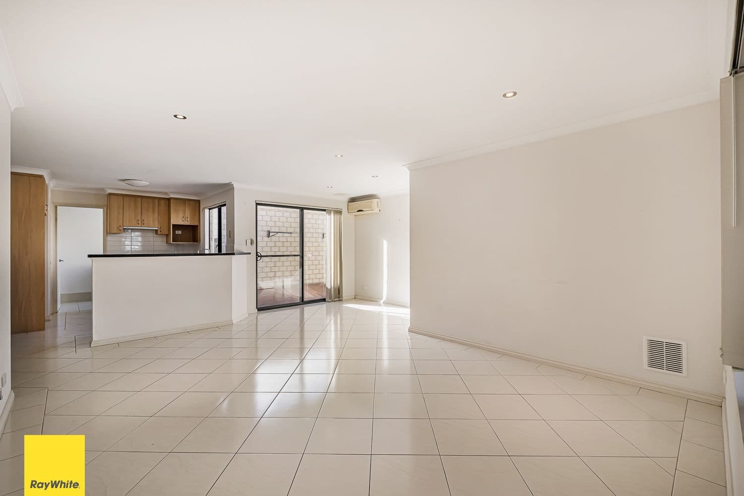 24A Vermont Street, Nollamara WA 6061, Nollamara - Thumbnail 2