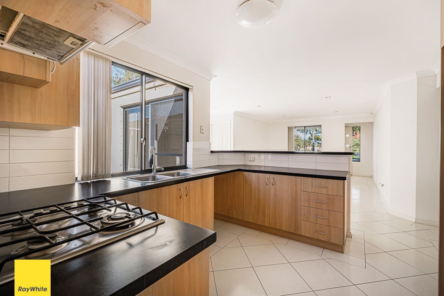 24A Vermont Street, Nollamara WA 6061, Nollamara - Thumbnail 7