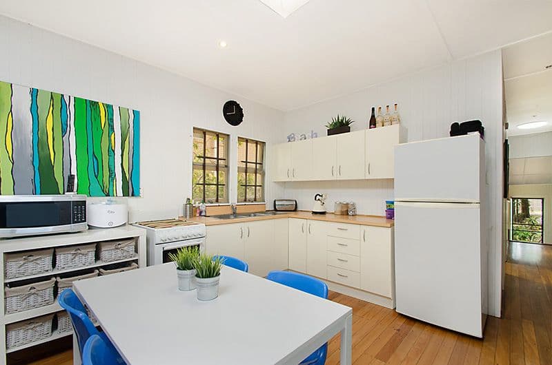 21 Coronation Avenue, GOLDEN BEACH QLD 4551, Golden Beach - Thumbnail 3