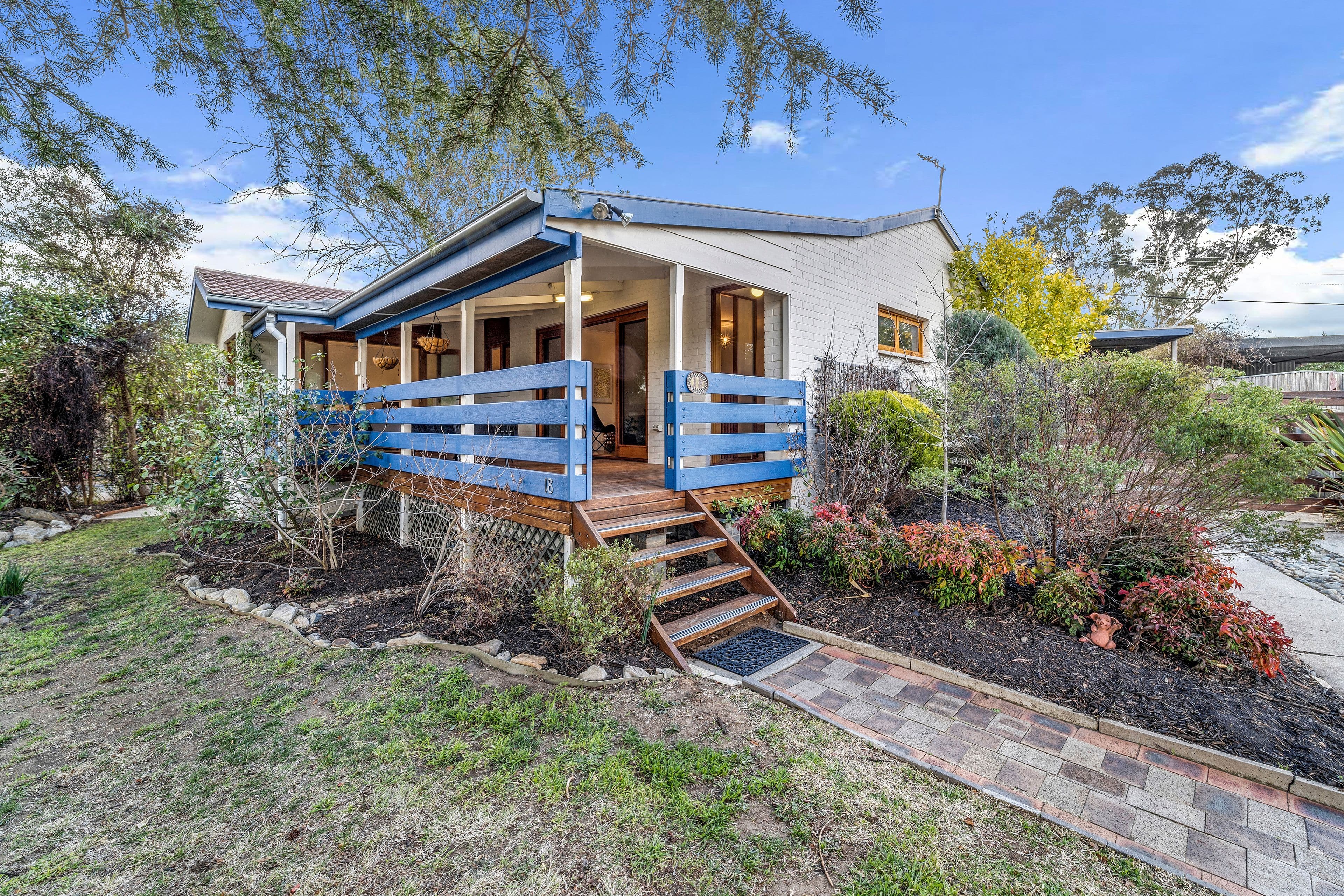 18 Jacobs Street, Evatt ACT 2617, Evatt - Thumbnail 2