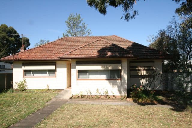 41 Simmat Avenue, CONDELL PARK NSW 2200, Condell Park - Image 1