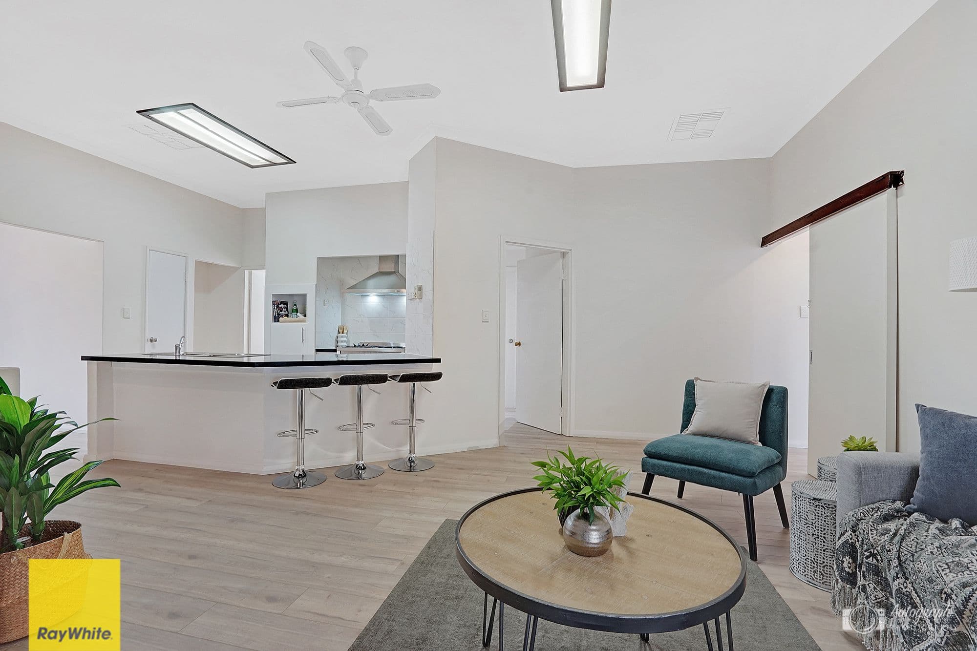 109 Highclere Boulevard, Marangaroo WA 6064, Marangaroo - Thumbnail 7
