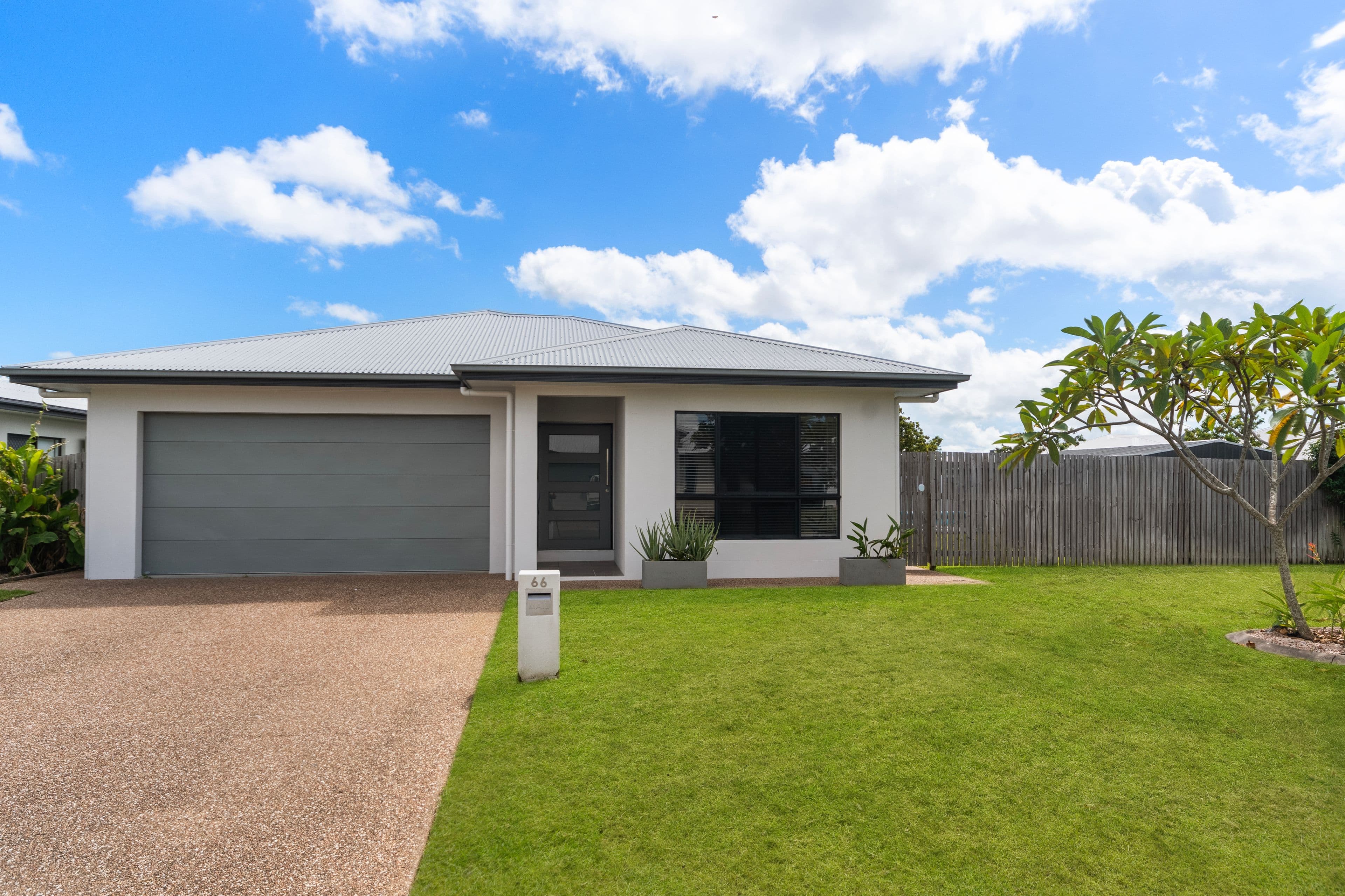 66 Daydream Circuit, Burdell QLD 4818, Burdell - Thumbnail 2