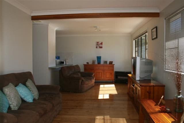 24 Derry Street, ROMA QLD 4455, Roma - Thumbnail 4