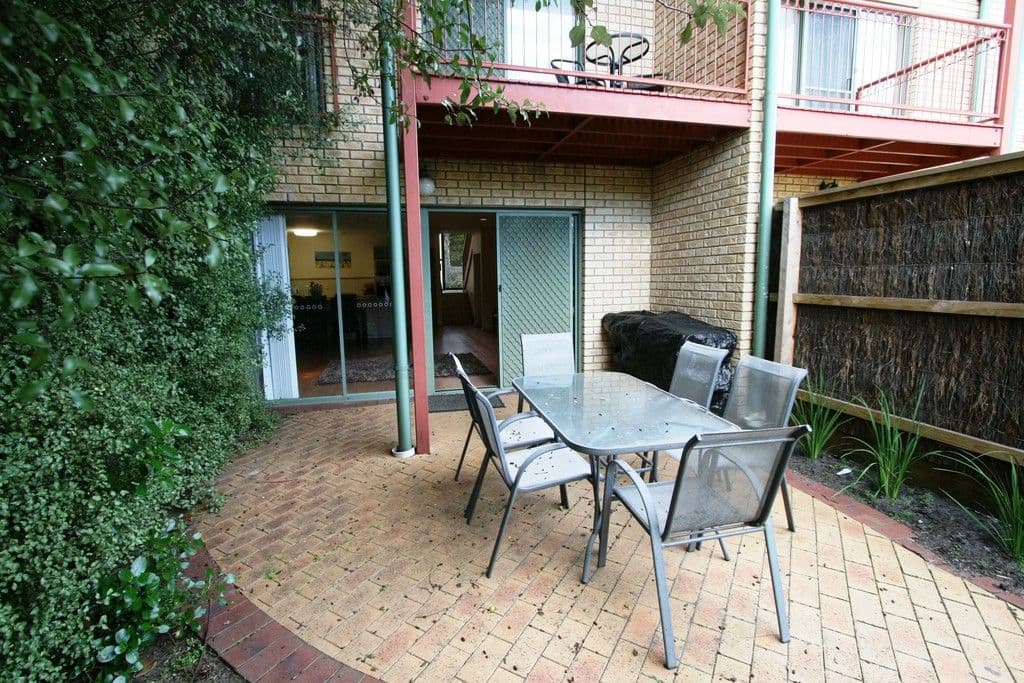 4-6 Findlay Street, Cowes VIC 3922, Cowes - Thumbnail 3