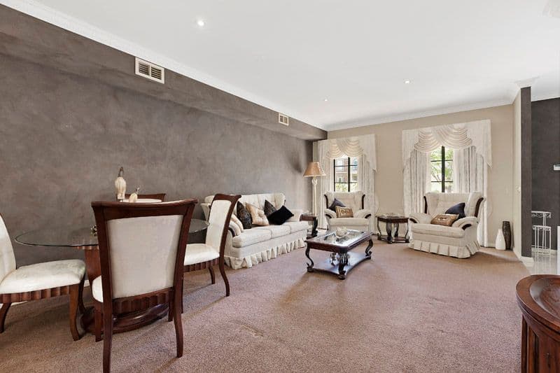 4 Ruby Place, DINGLEY VILLAGE VIC 3172, Dingley Village - Thumbnail 2