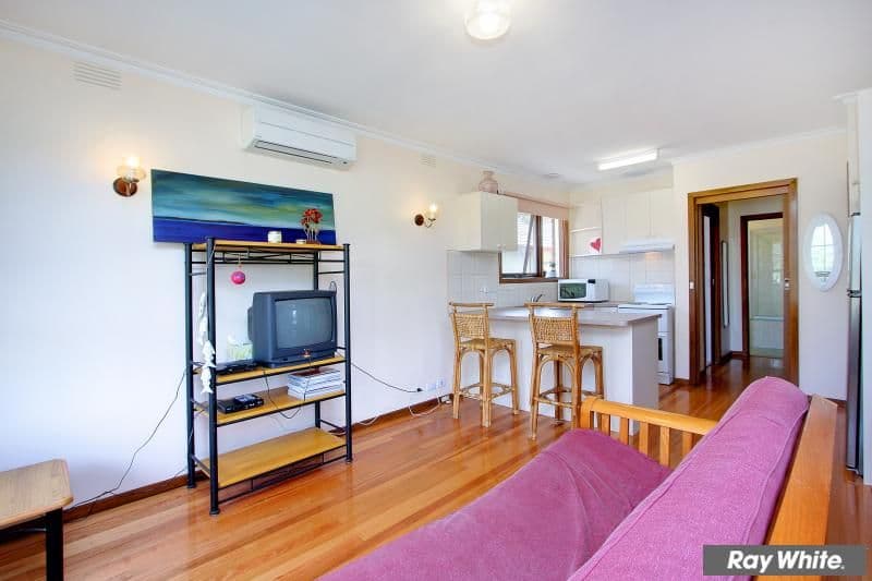 27 Neptune Street, MORNINGTON VIC 3931, Mornington - Thumbnail 6