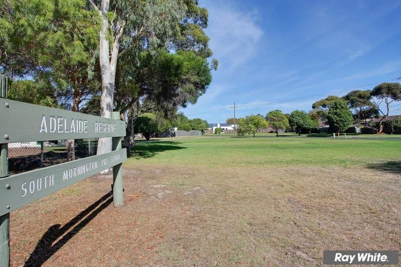 27 Neptune Street, MORNINGTON VIC 3931, Mornington - Thumbnail 8