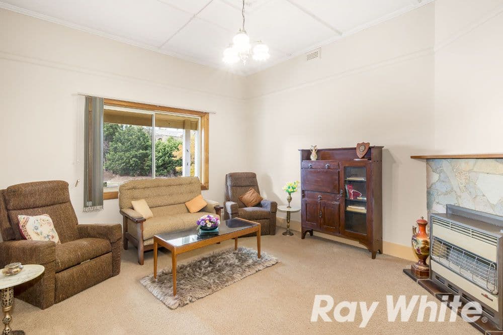 221 Rosanna Road, Rosanna VIC 3084, Rosanna - Thumbnail 4