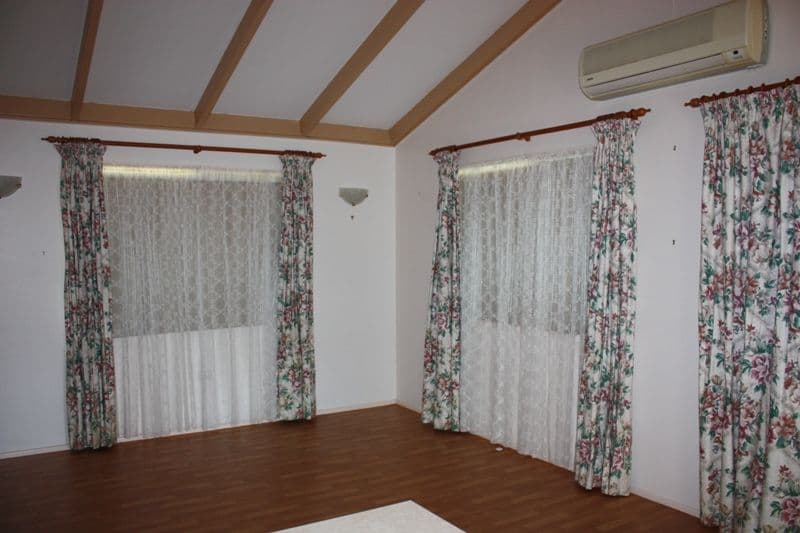 12 Down Street, ESK QLD 4312, Esk - Thumbnail 2