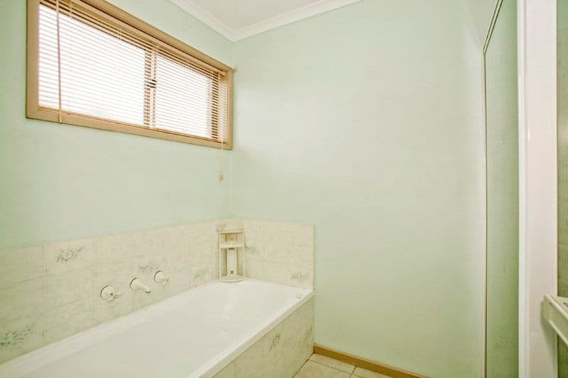 5 Archimedes Avenue, LARA VIC 3212, Lara - Thumbnail 8