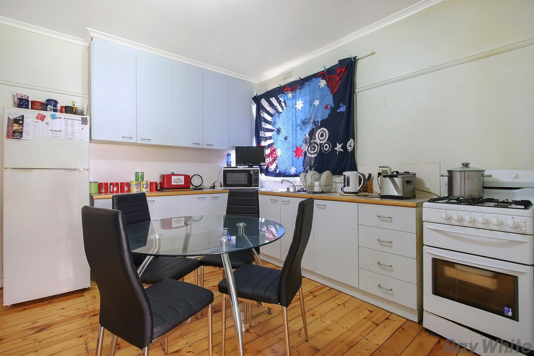 11 Afton Avenue, Benalla VIC 3672, Benalla - Thumbnail 2
