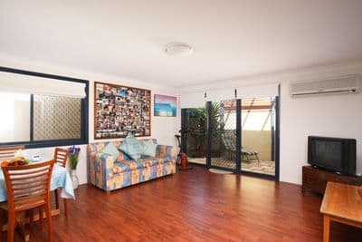 32  Pacific Parade, BILINGA QLD 4225, Bilinga - Thumbnail 4