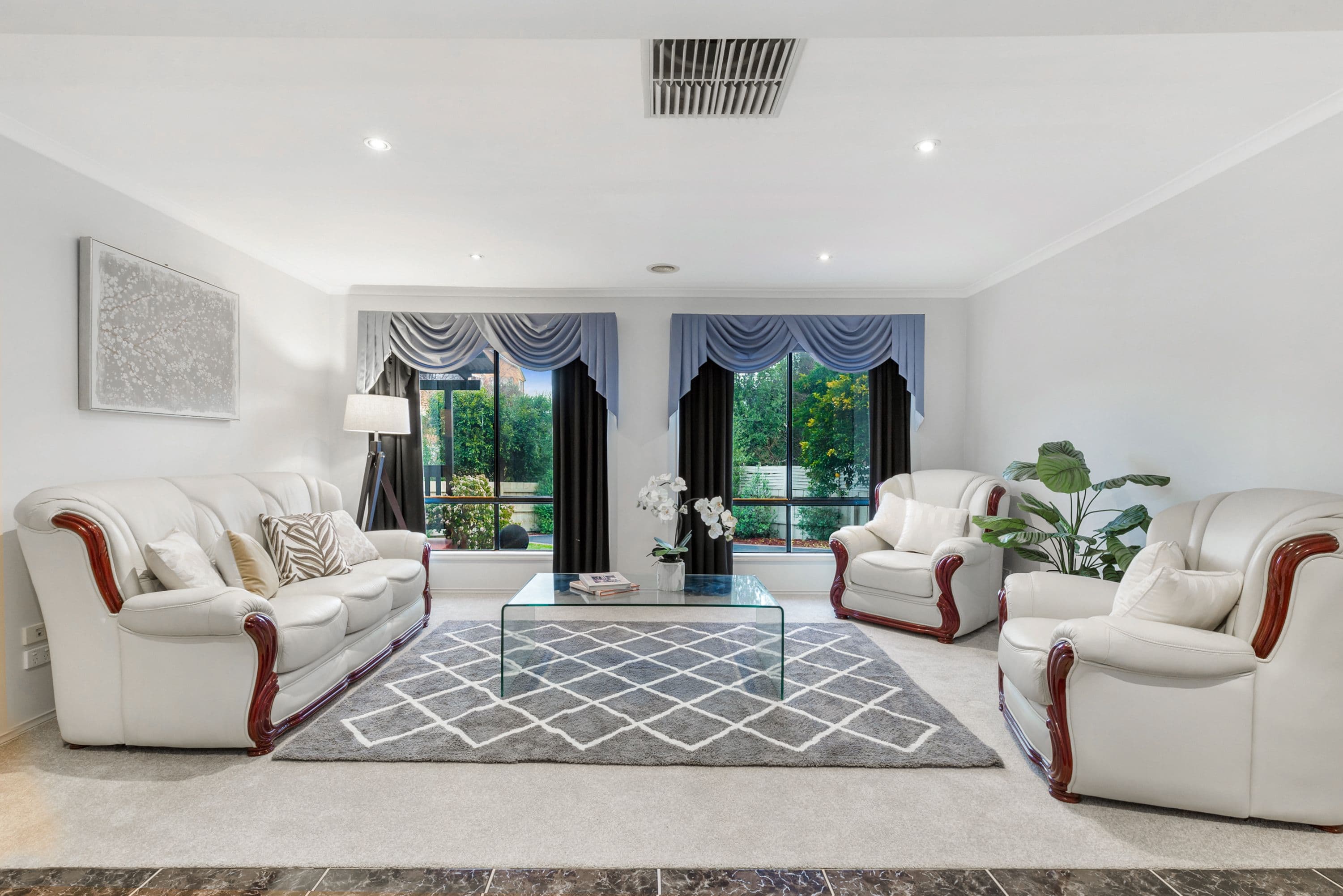 45 Holly Green Close, Rowville VIC 3178, Rowville - Thumbnail 2