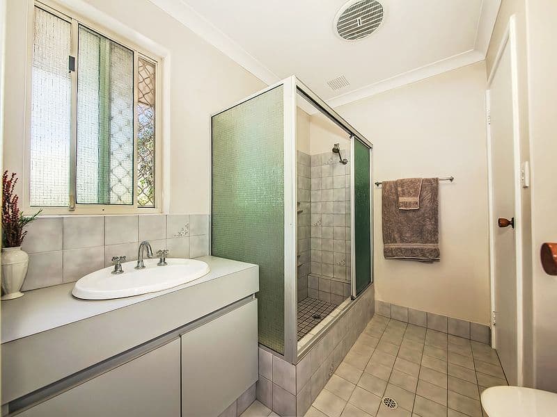 47 MOORPARK Avenue, YANCHEP WA 6035, Yanchep - Thumbnail 3