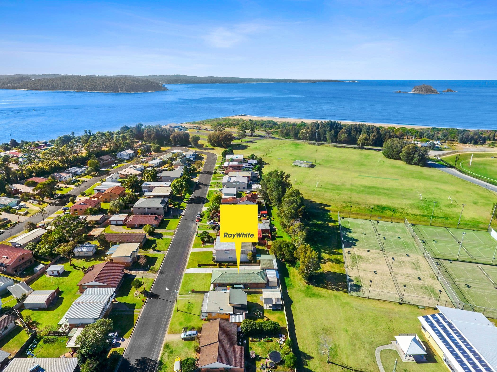 22 Catlin Avenue, Batemans Bay NSW 2536, Batemans Bay - Thumbnail 8