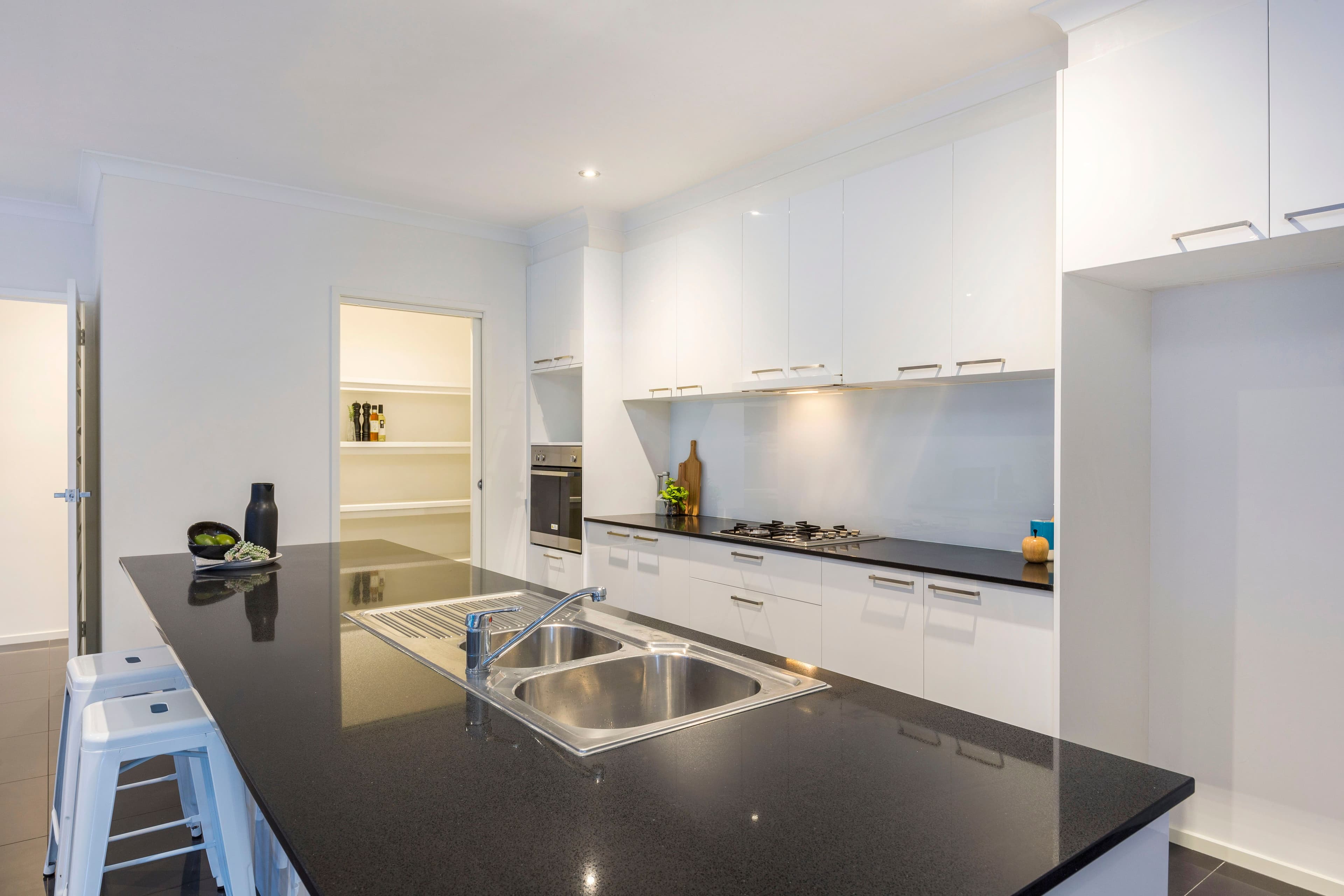 12 Avenal Street, Crace ACT 2911, Crace - Thumbnail 8
