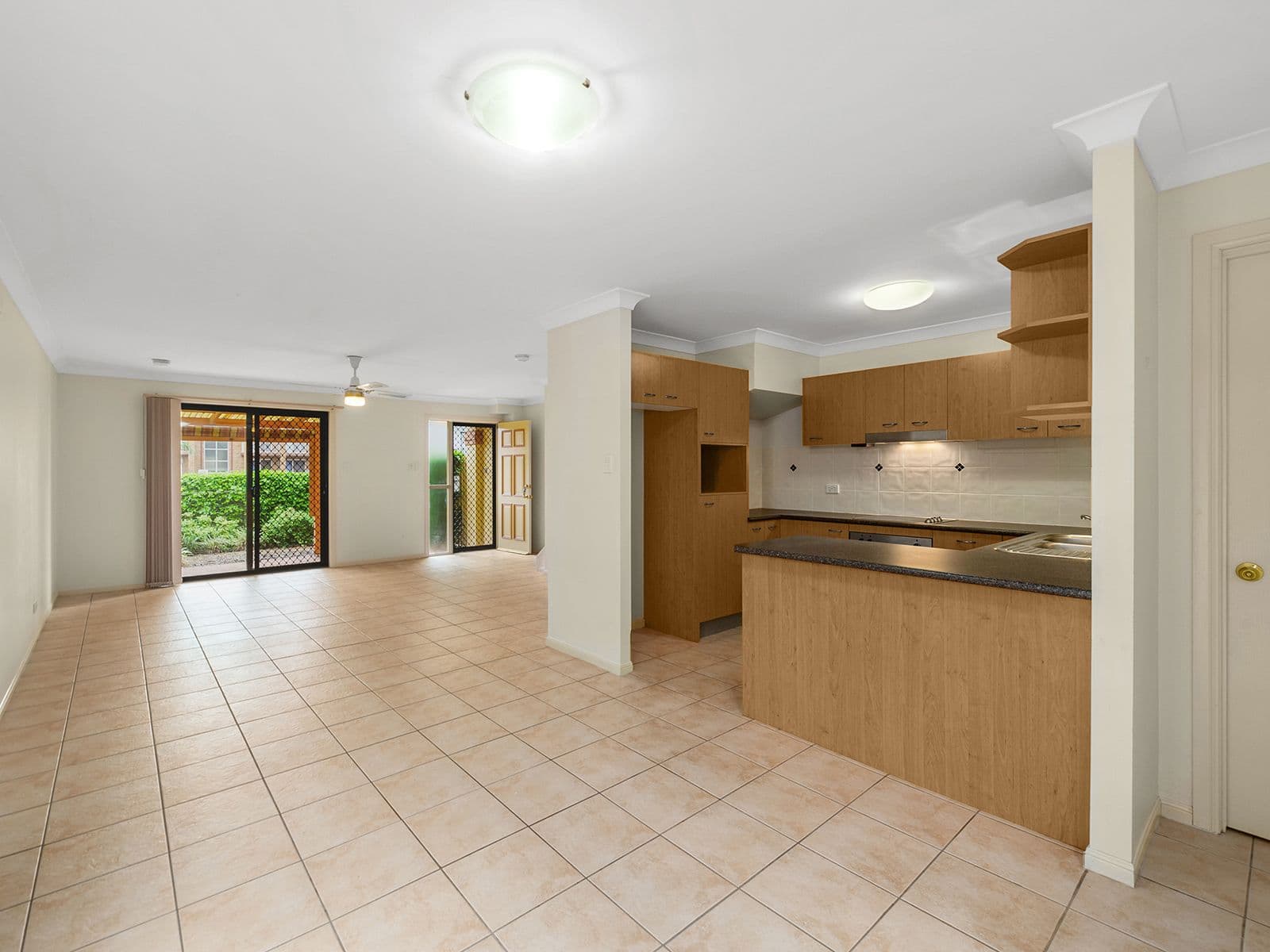 26 Kingsmill Street, Chermside QLD 4032, Chermside - Thumbnail 4