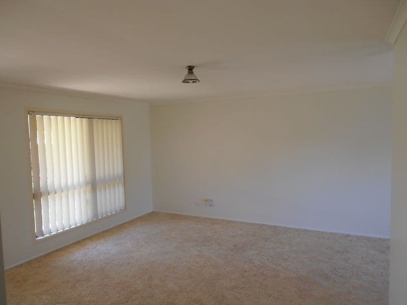 18 Fraser Street, LEICHHARDT QLD 4305, Leichhardt - Thumbnail 6