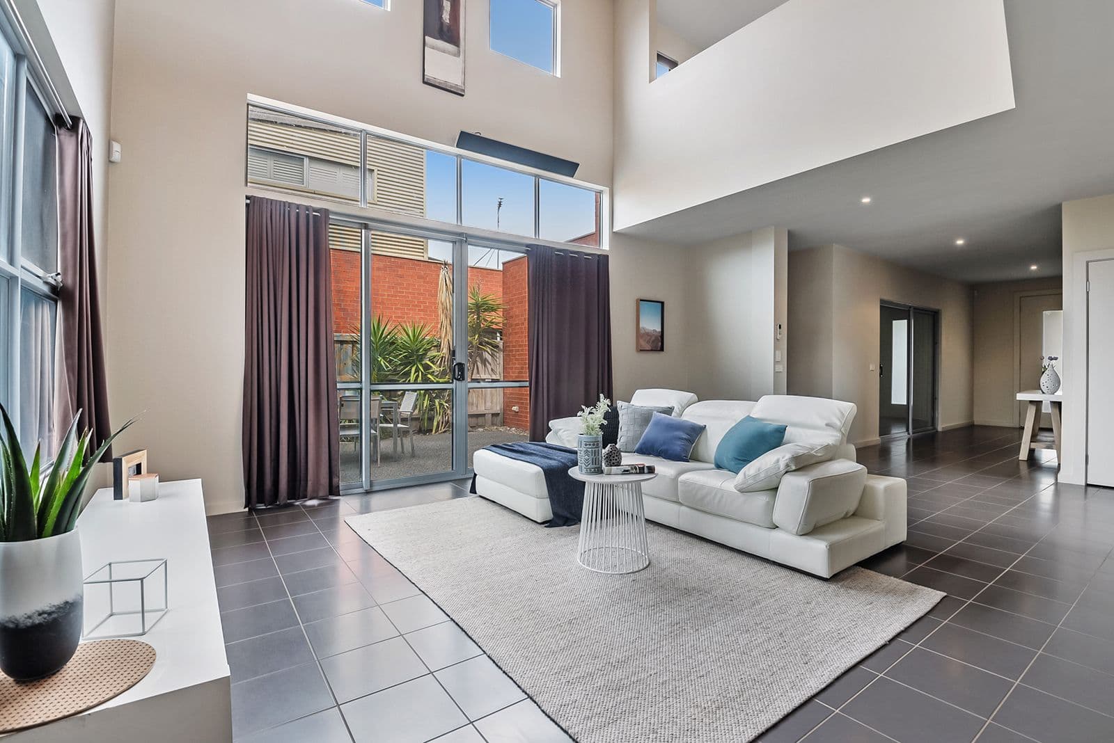 5 Tiree Lane, Craigieburn VIC 3064, Craigieburn - Thumbnail 3