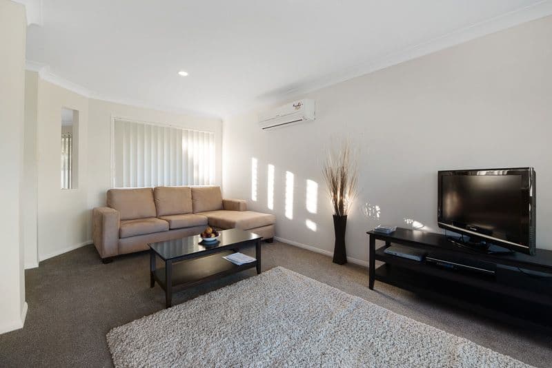 70 Bronzewing Crescent, DECEPTION BAY QLD 4508, Deception Bay - Thumbnail 3