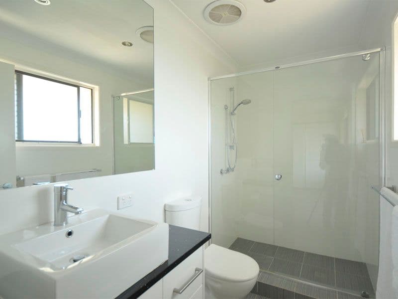11 Bight Court, MERMAID WATERS QLD 4218, Mermaid Waters - Thumbnail 6