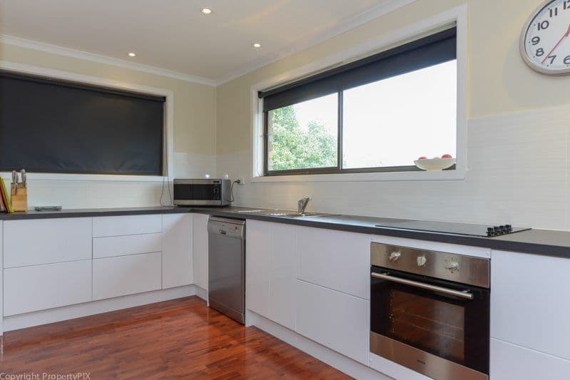 72 Lindhill Avenue, GEILSTON BAY TAS 7015, Geilston Bay - Thumbnail 2