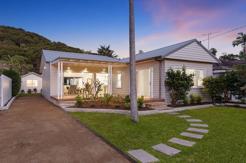 15 Currawong Avenue, Palm Beach - Image 1