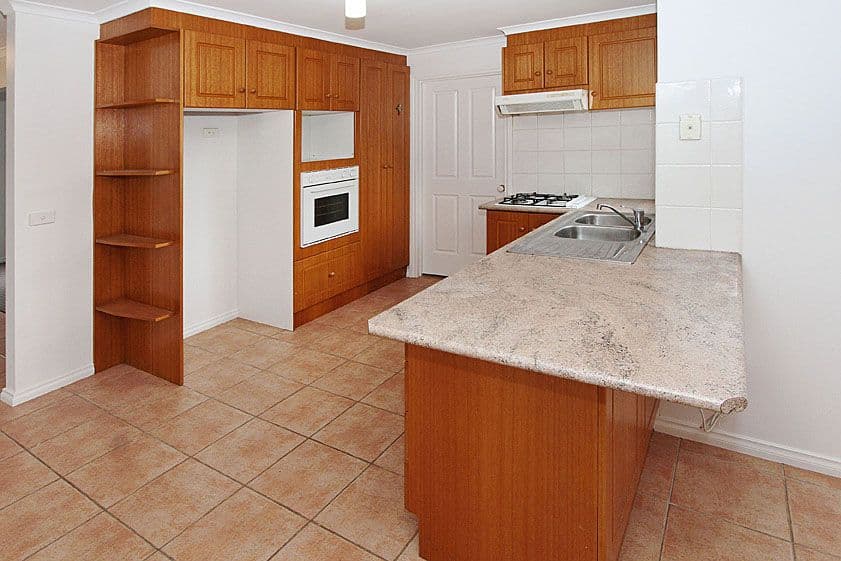 5 Pollock Drive, Mill Park VIC 3082, Mill Park - Thumbnail 3
