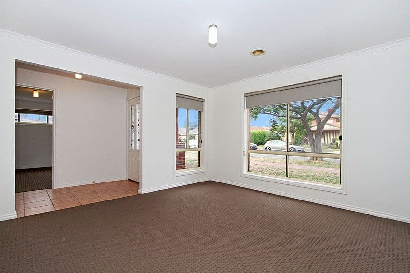 5 Pollock Drive, Mill Park VIC 3082, Mill Park - Thumbnail 5