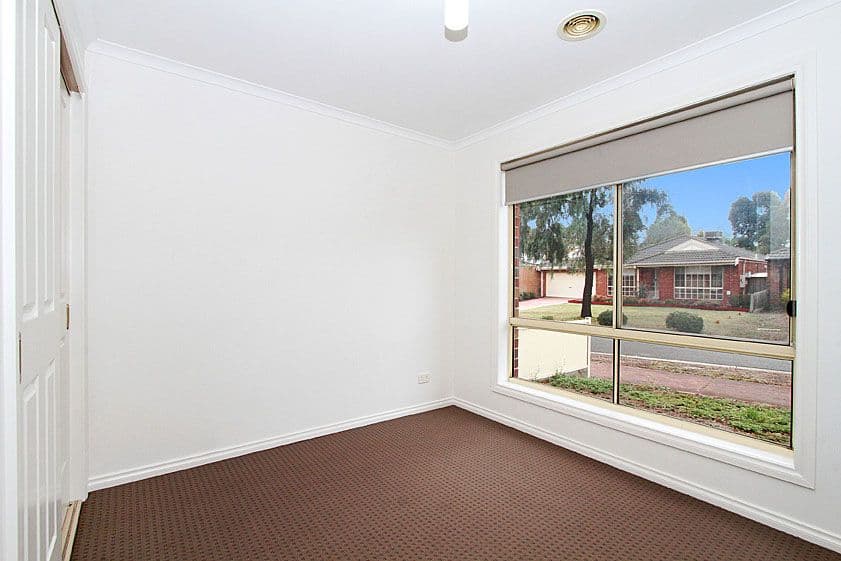5 Pollock Drive, Mill Park VIC 3082, Mill Park - Thumbnail 7