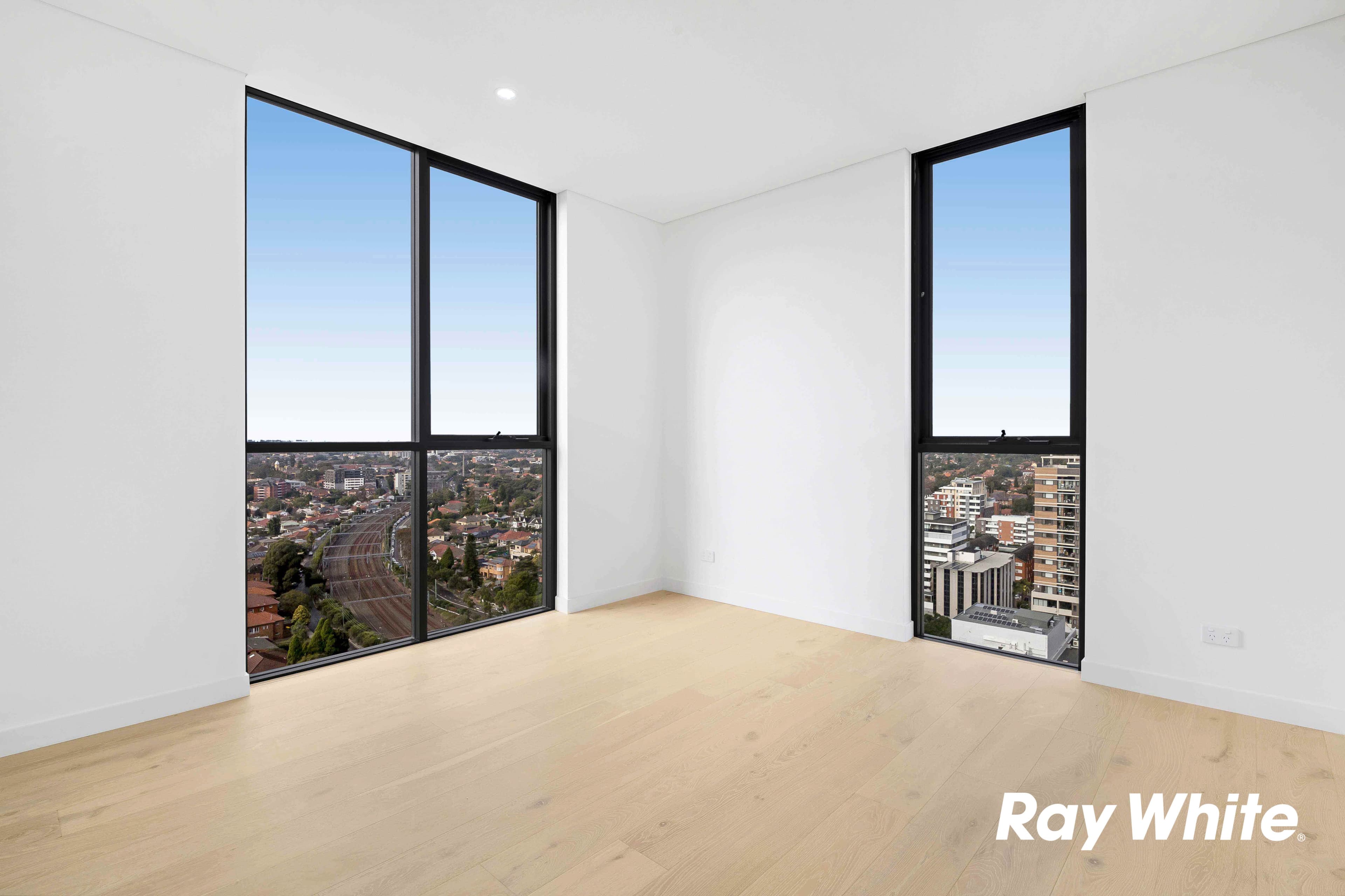 7 Deane Street, Burwood NSW 2134, Burwood - Thumbnail 2